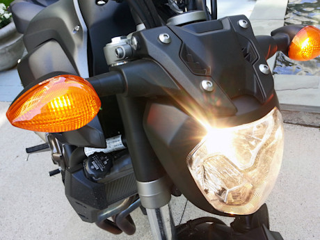 Editorial 2015 yamaha fz 07 jb 03