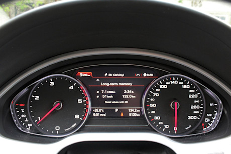 Editorial 2015 audi a8l tdi pb 09