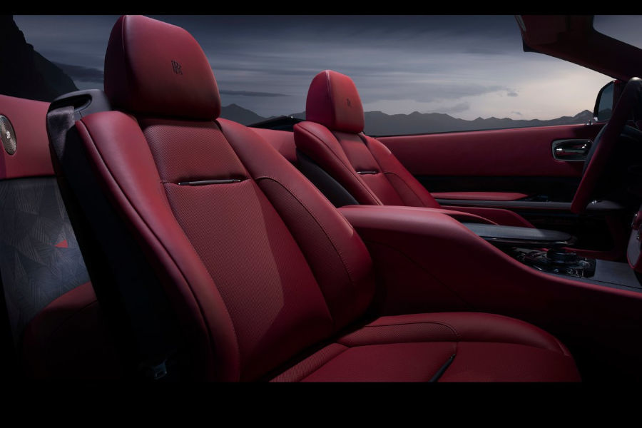 Rolls-Royce-más-caro-exclusivo-Droptail-La-Rose-Noire-2024 (17).jpg