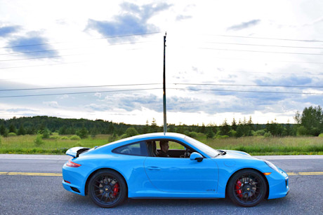 Editorial 2017 porsche 911 carrera 4 gts 07 jp