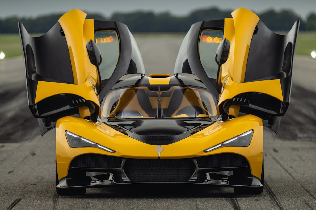 Zenvo-Aurora-Tur-2028 (8).jpg