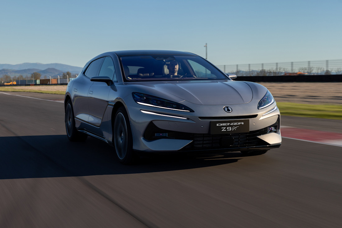 Denza-Z9GT-coche-premium-chino (2).jpg