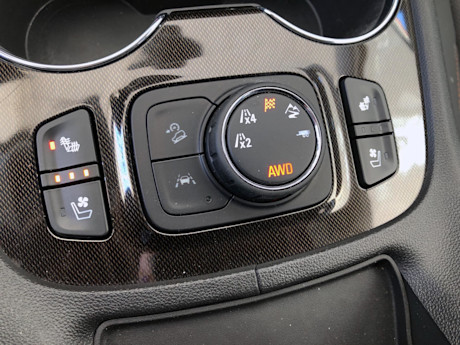 Editorial 2022 gmc acadia at4 18 pb