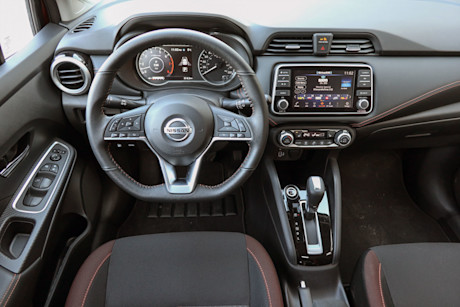 Editorial 2021 nissan versa sr 16 jm