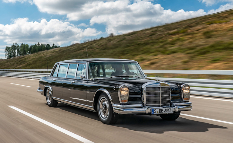 値下げしました！MERCEDES-BENZ 600 mercedes-benz-600-overview.