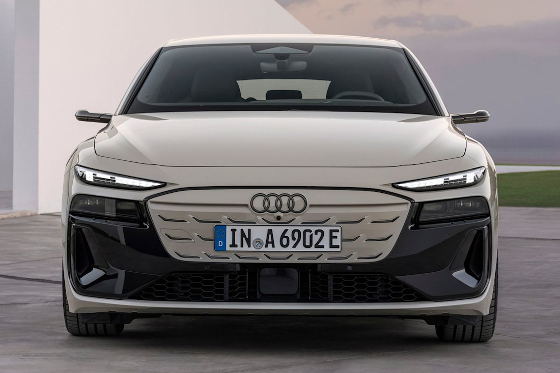 Audi-A6_Sportback_e-tron-2025-1600-10.jpg