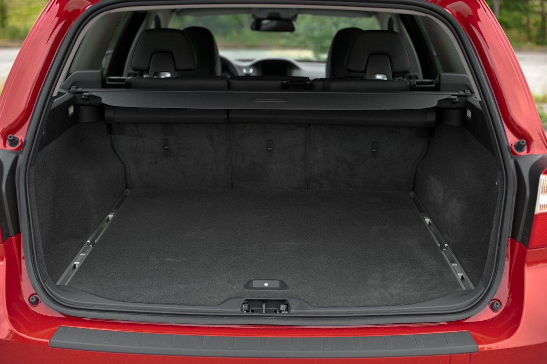 39611_Volvo_V70