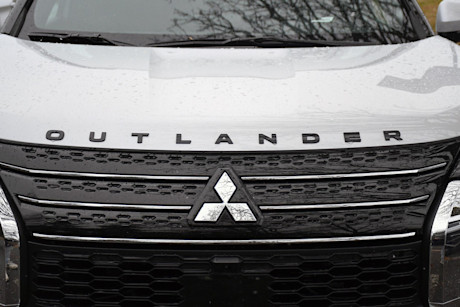 Mitsubishi Outlander PHEV 2023 : premier essai Image