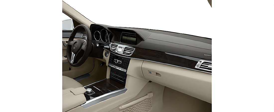 Mercedes-Benz E-Class 2015 36