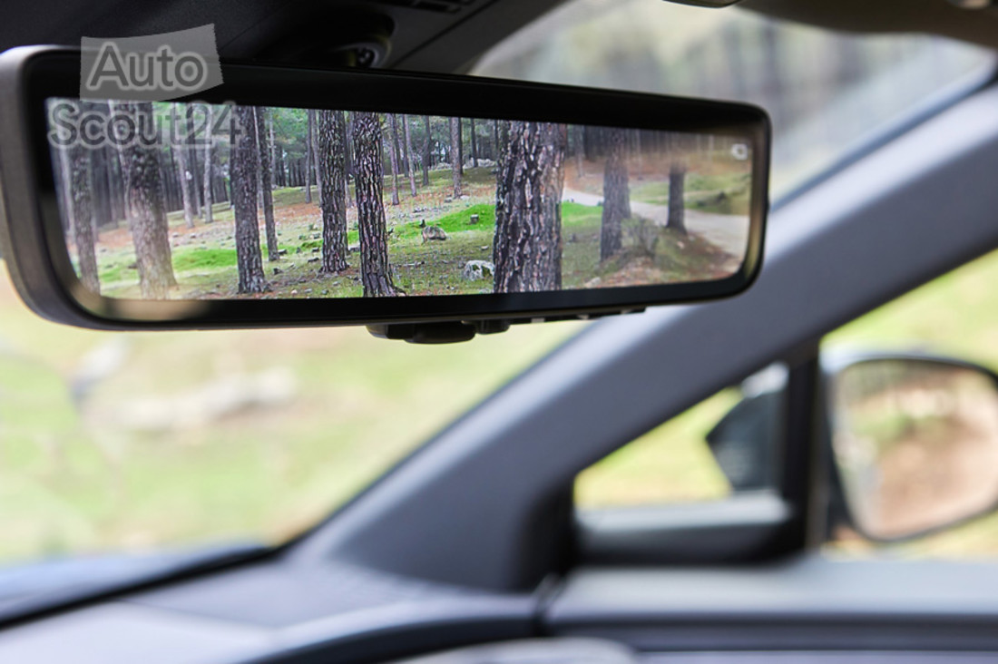 Subaru Solterra (8).jpg