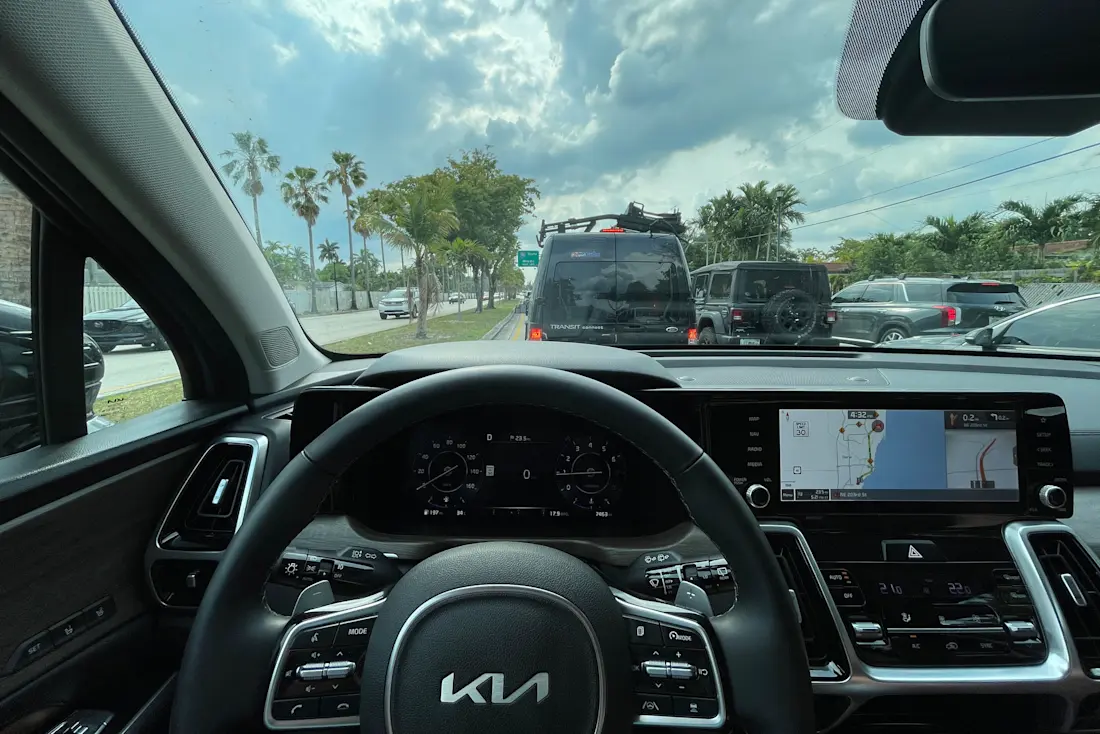  Stau gehört in der Metropolregion Miami genauso zum Alltag wie die Tatsache, dass sich viele Autofahrer ihre ganz eigenen Regeln schaffen. 