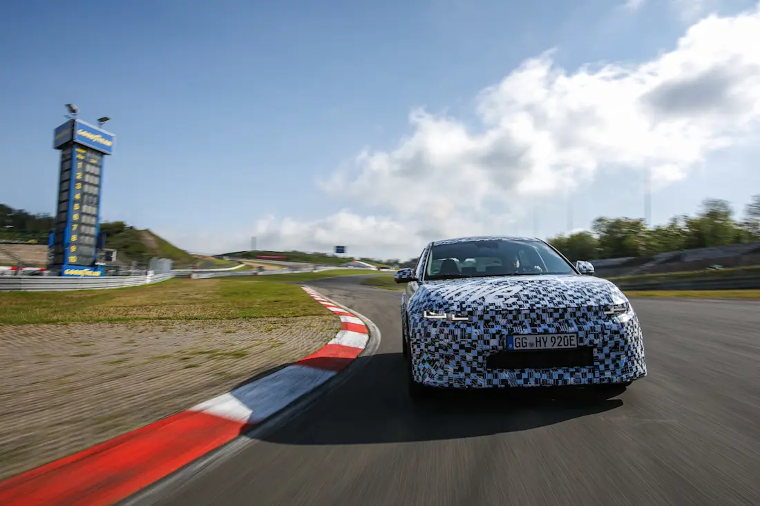 Hyundai Ioniq 5 N (2023) dynamic, front view
