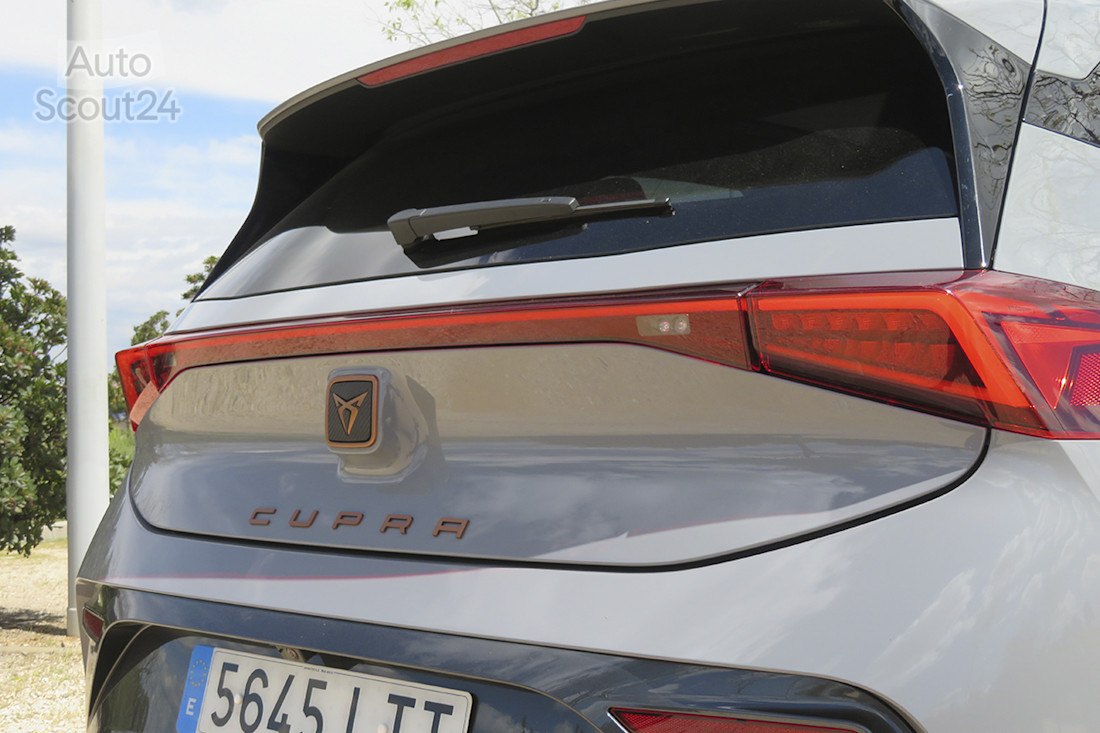 7_cupra_born.JPG