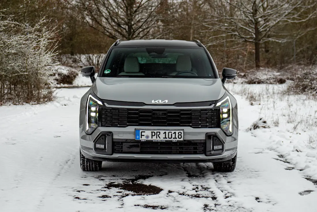 kia-sportage-hev-2026-front