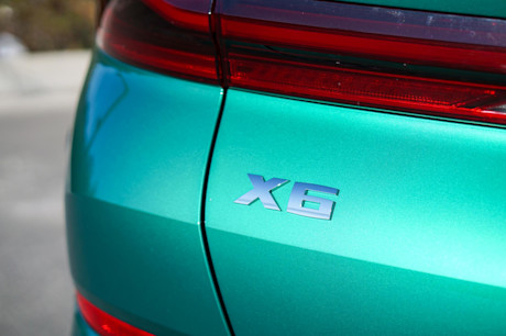 Editorial 2024 bmw x6 m60i xdrive td 231025 26 jl