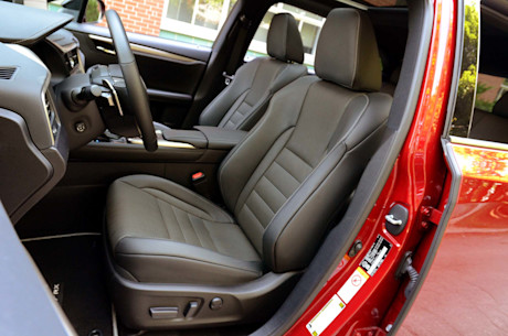 Lexus RX 450h 2020 : essai routier Body Image
