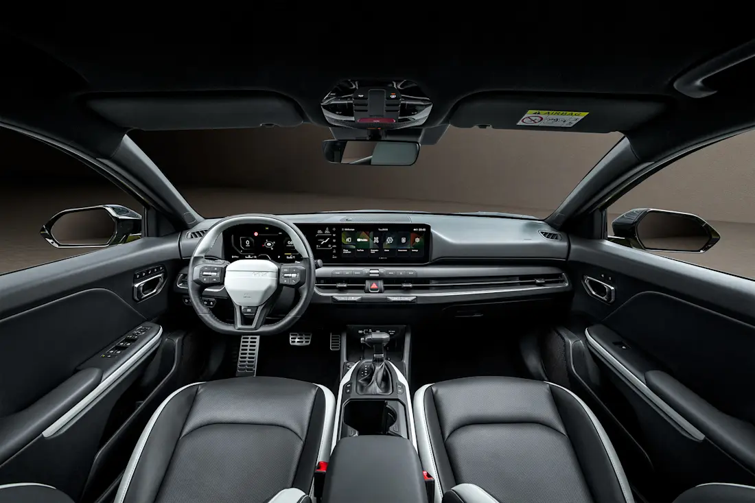 kia-k4-cockpit