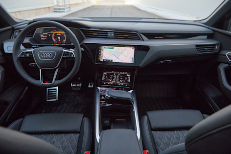 Editorial 24 audi sq8 sportback e tron