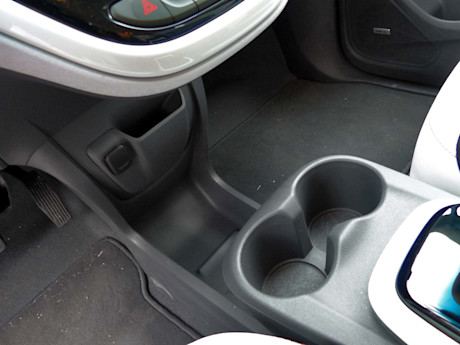 Editorial 2017 chevrolet bolt ev premier 21 jb