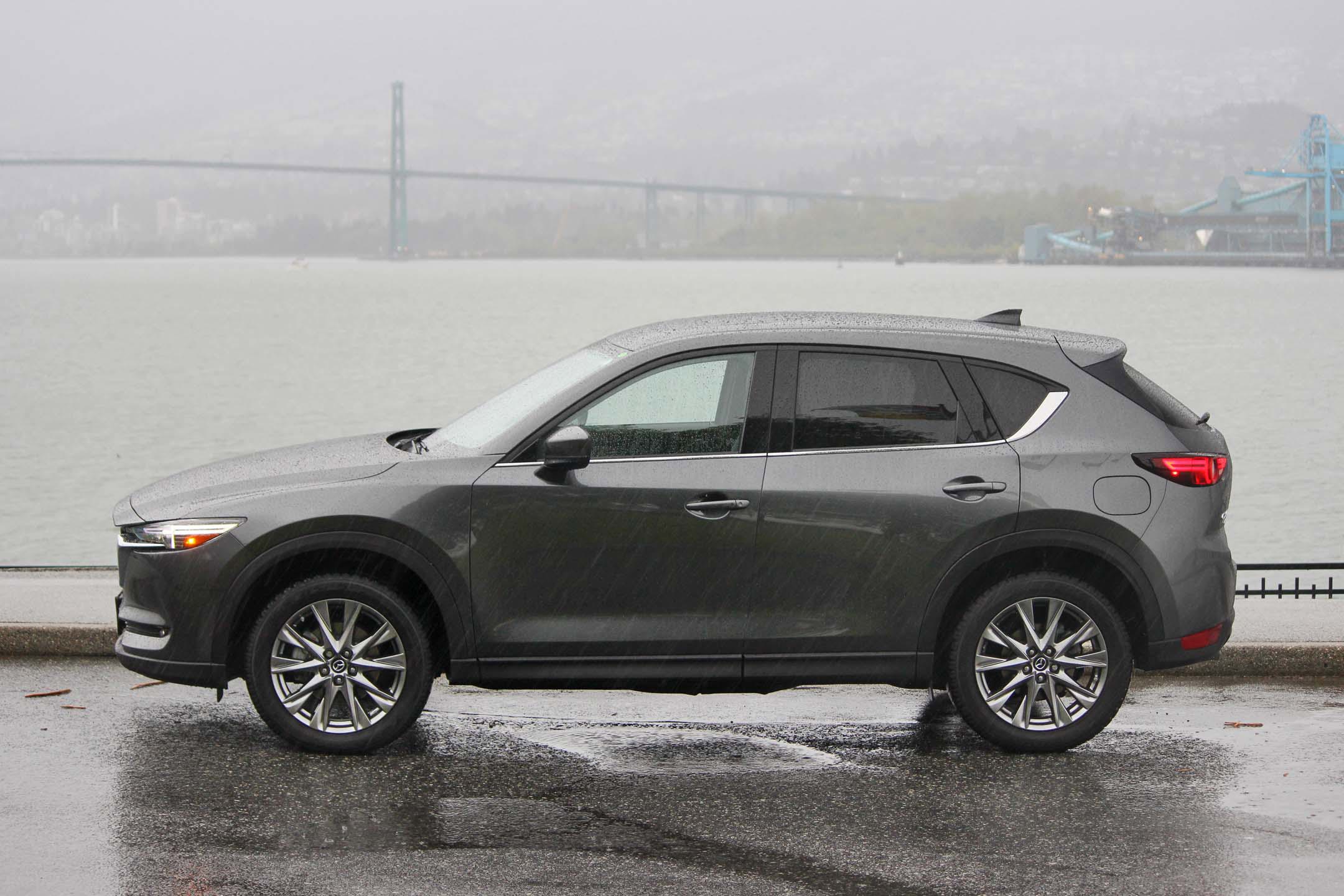 2019 Mazda CX-5 Signature Review - AutoTrader.ca