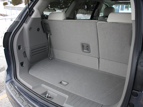 Editorial 2013 chevrolet traverse 2lt awd   md 010 3941