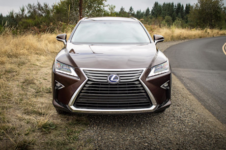 Editorial 2016 lexus rx 450h bm 01