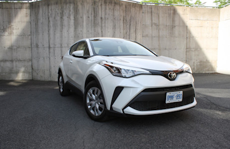Toyota C-HR LE 2021 : essai routier Image