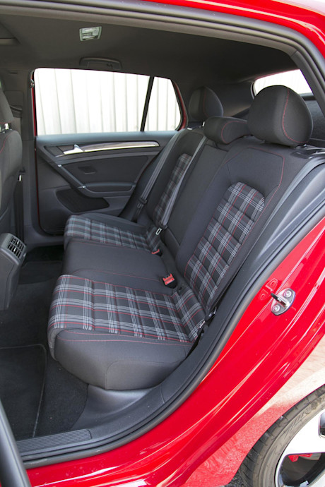 Editorial 2015 volkswagen gti 5 door performance package jw 12