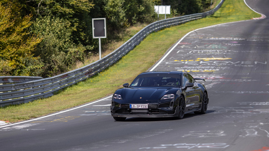 La nouvelle Porsche Taycan pulvérise la Tesla Model S Plaid...sur le Nürburgring !