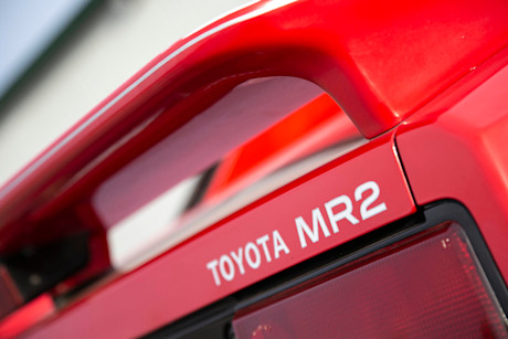 Editorial 1986 toyota mr2 231113 04 jw