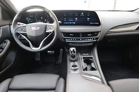 Editorial 2025 cadillac ct5 td jm 250319 23