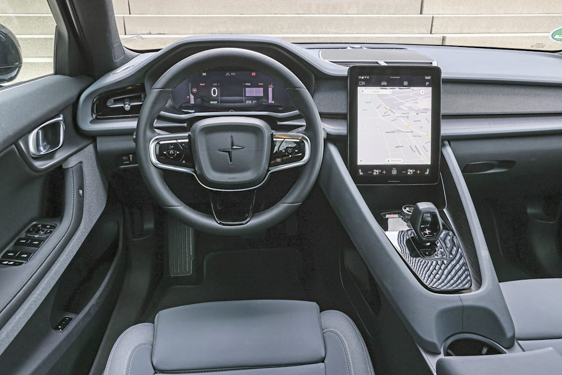 bmw-i4-polestar-2-2022-6.jpg