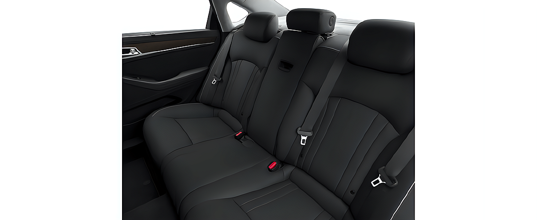 Hyundai Genesis Sedan 2015 13