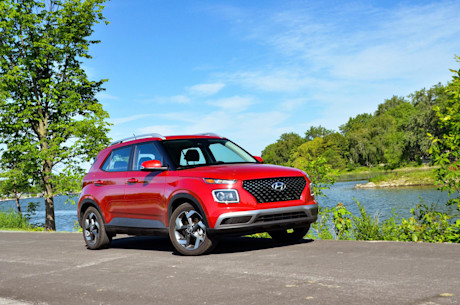 Editorial 2023 hyundai venue ultimate td fr 230801 01 va