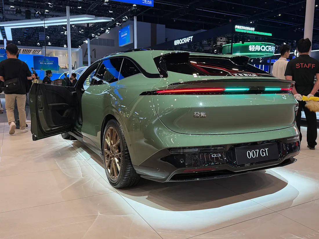Zeekr 007GT rear