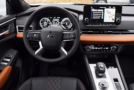 Mitsubishi Outlander PHEV 2023 : premier essai Image