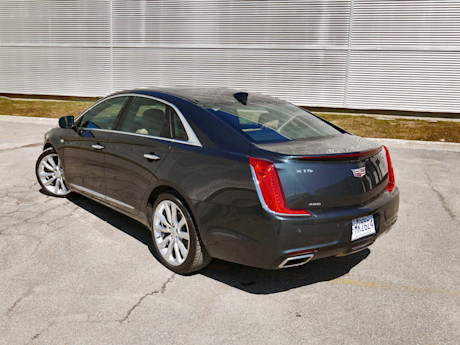 Editorial 2018 cadillac xts v sport platinum 07 bh