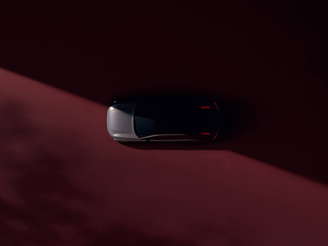 Editorial 2026 volvo es90 teaser volvo 250220 2
