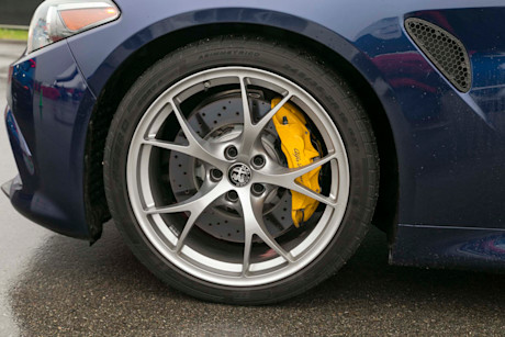 Editorial 2019 alfa romeo giulia quadrifoglio 04 jw