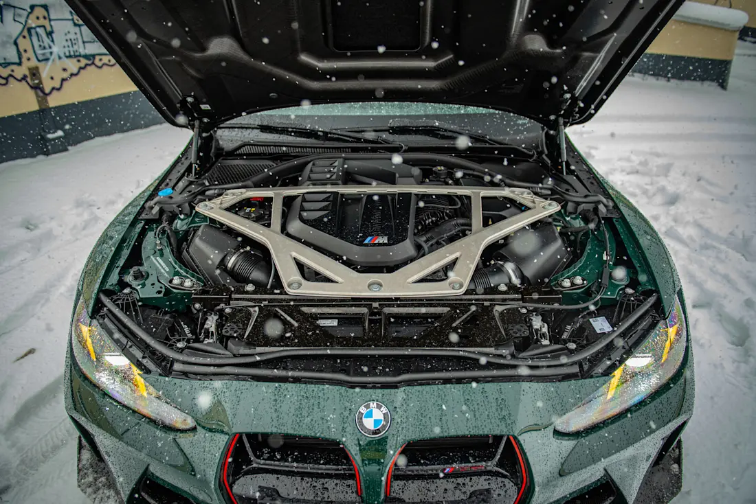 bmw-m3-cs-touring-motor