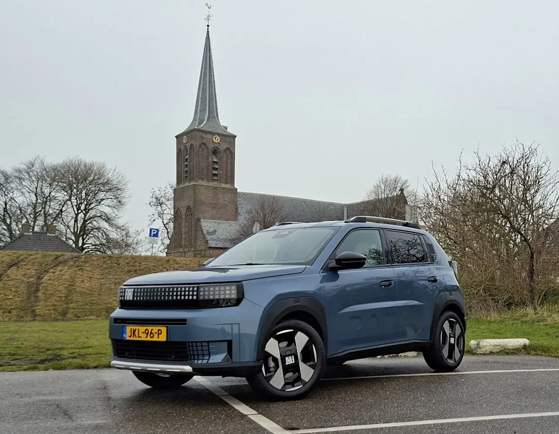 Fiat Grande Panda Hybrid 6