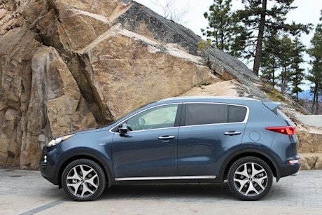 Editorial 09 dh 2017 kia sportage sx