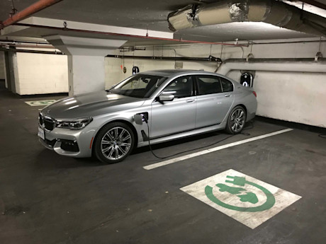 Editorial 2019 bmw 740le 10 mb