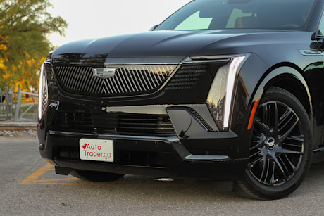 2025 Cadillac Escalade IQ Review Body Image