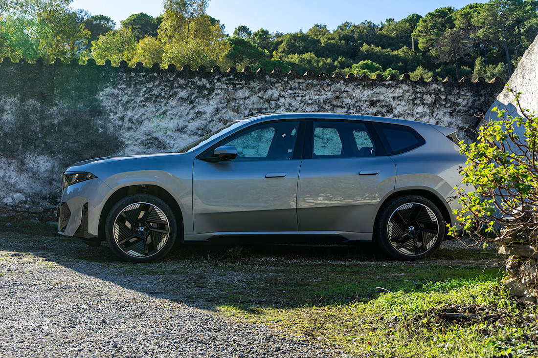 2027 BMW iX3 First Drive Review Image