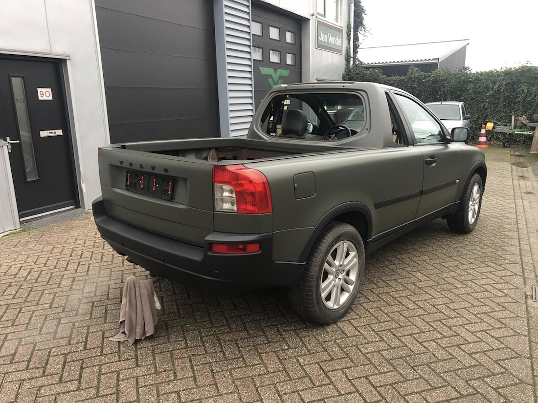 Génie : Volvo XC90 pick-up