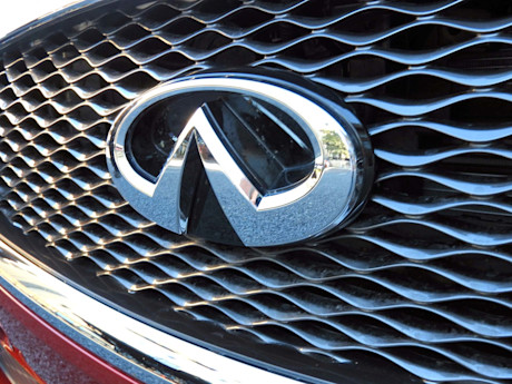 Editorial 2016 infiniti q50 red sport 400 jb 20