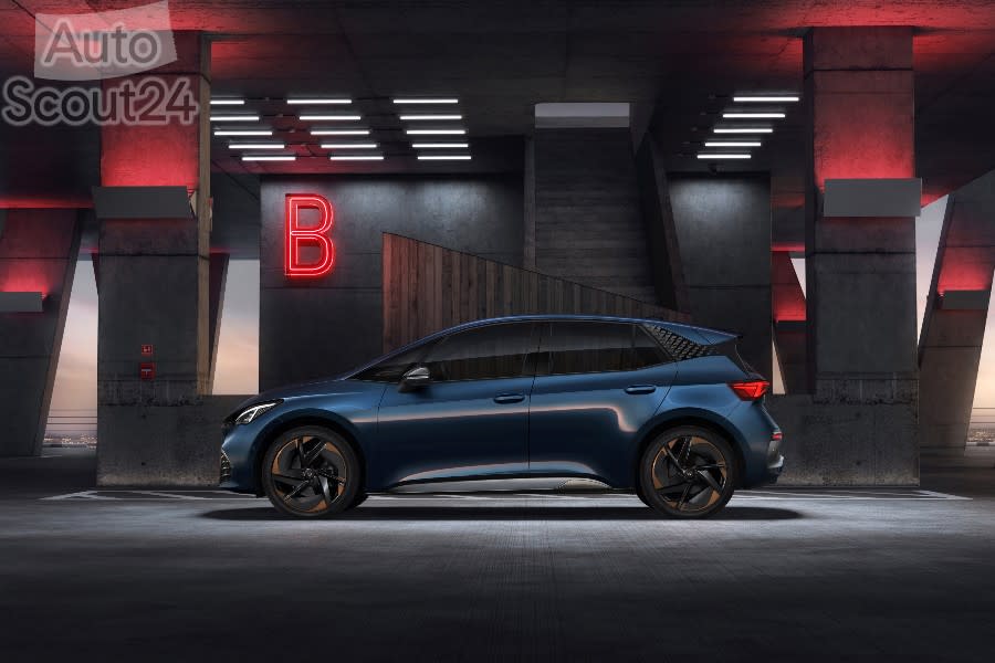 CUPRA-Born_03_HQ (2).jpg