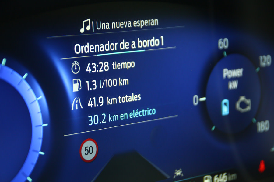 prueba-ford-kuga-phev-2020 (5).JPG
