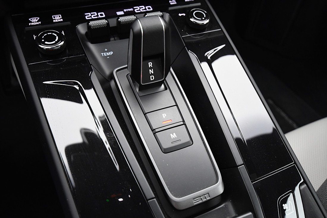 2027 Porsche 911 GTS T Hybrid - FD - DR - 261014 - 30.jpg